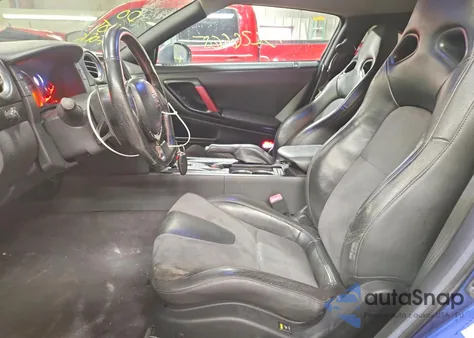 2010 Nissan Gt-R Base z USA, uszkodzony, nr VIN JN1AR5EF4AM230657